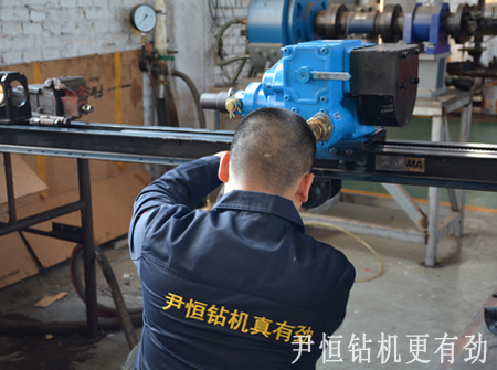 煤矿探放水专用钻机